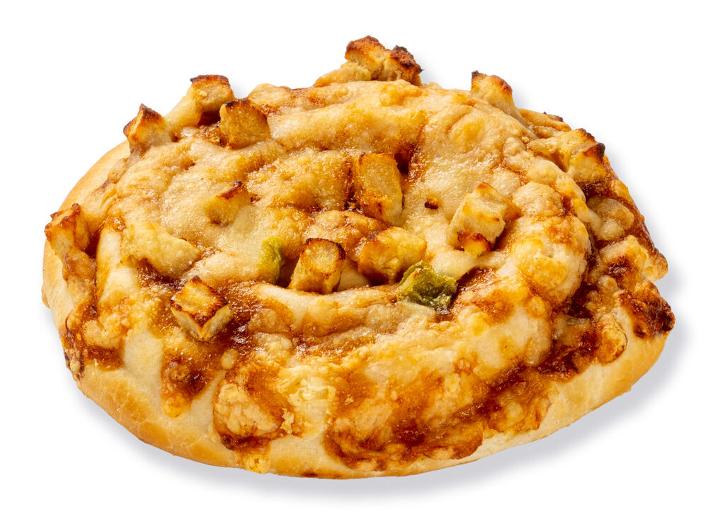 230644-Pizza swirl bbq chicken-LR-Crop