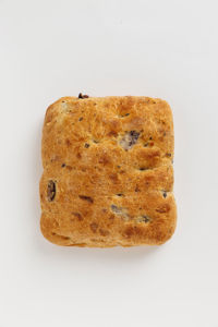 Focaccina with Kalama Olives and Oregano_229415_a